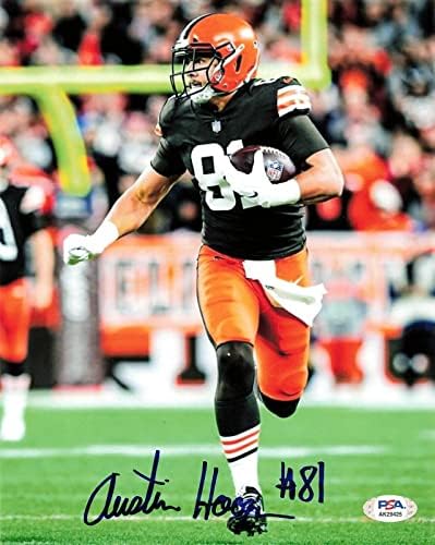 Austin Hooper a semnat 8x10 Foto PSA/ADN Cleveland Browns Autografat - Fotografii NFL autografate