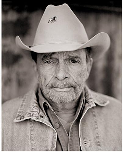 Merle Haggard 8 inch x10 inch Photo Okie de la Muskogee B & W Cowboy Hat & Jean Jacket KN